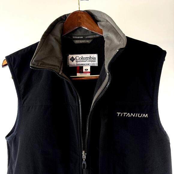 Columbia Mens M Titanium Interchange Full Zip Fleece Vest Black - Picture 2 of 8